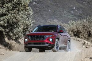 Hyundai Tucson 2022 (NX4) 2021 года  (NA)